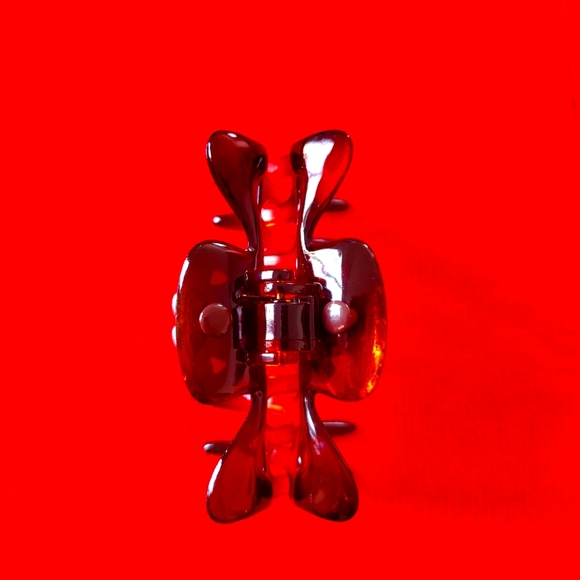 BRIGHTON HAIRCLIP with Hearts and BRIGHTON Heart Charm. - Picture 3 of 7